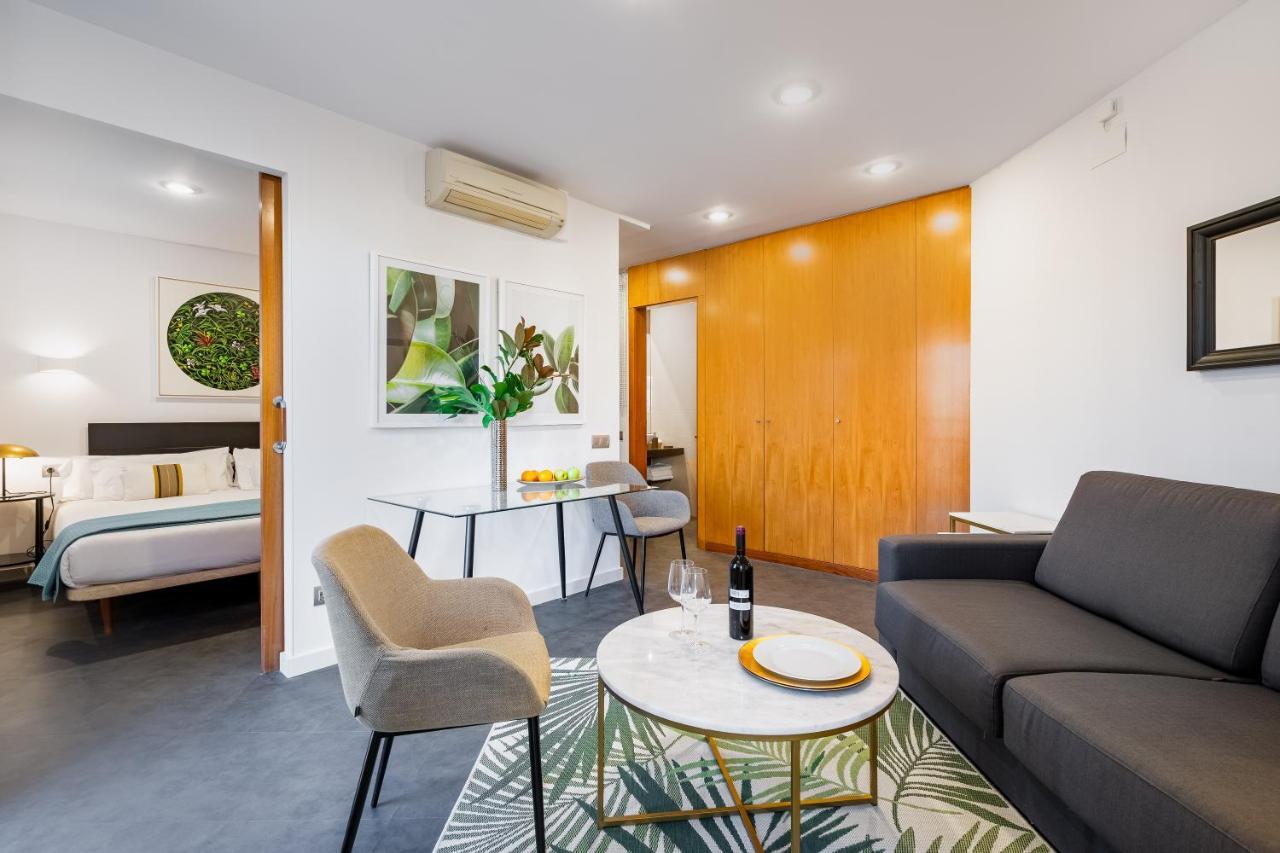 Lodging Apartments City Center-Eixample — Photos 1